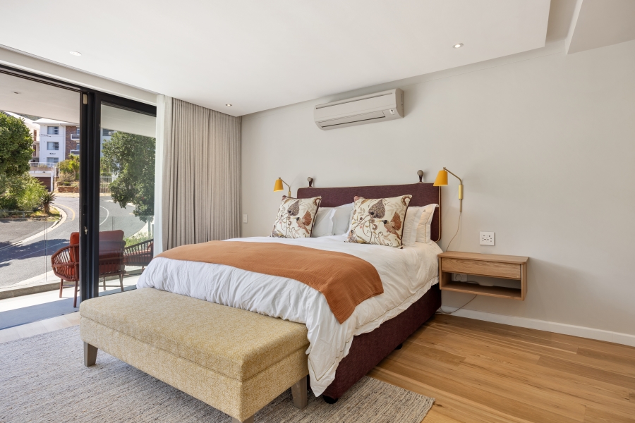 To Let 4 Bedroom Property for Rent in Camps Bay Western Cape
